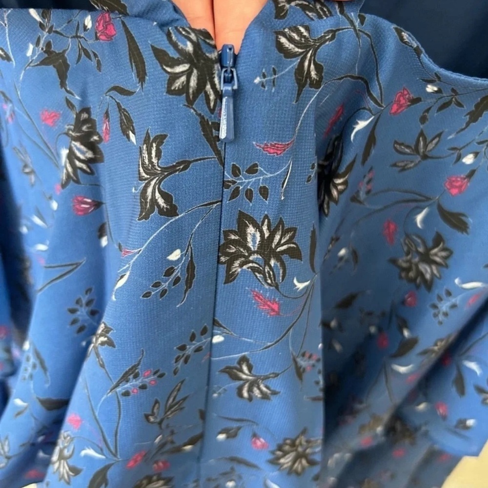 NWT $280 Love by Theia Women's Blue Chiffon Floral Cutout X-Back Dress Size 8 - Picture 11 of 13